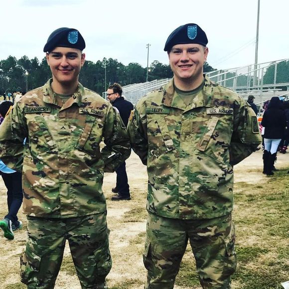 Meet your Posher, Kyle - Picture 1 of 1